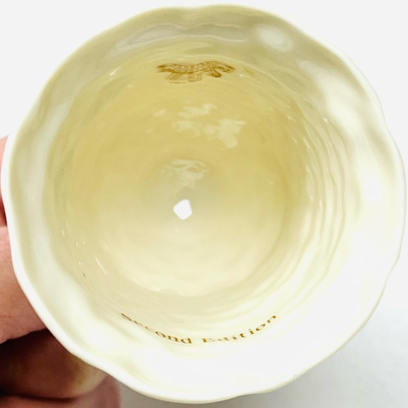 Vintage Belleek 2nd Edition Irish Round Tower Ornament - Picture 6 of 9